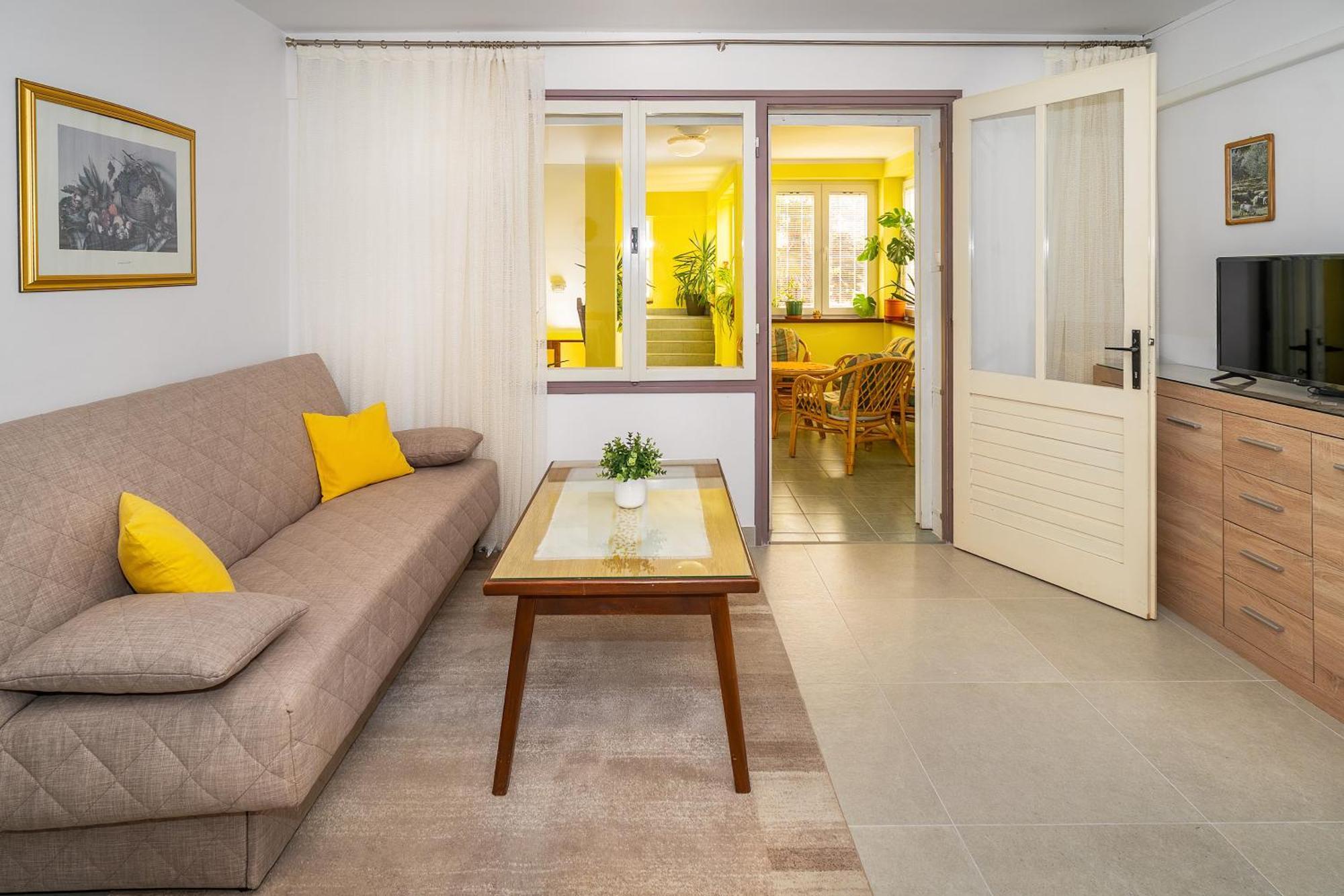 Apartments & Room Jagoda Baska  Bagian luar foto