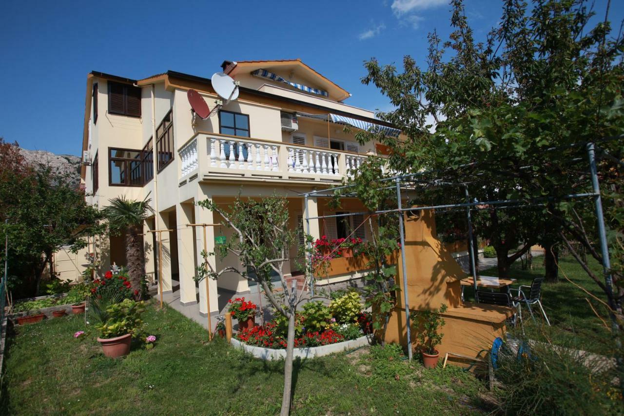 Apartments & Room Jagoda Baska  Bagian luar foto