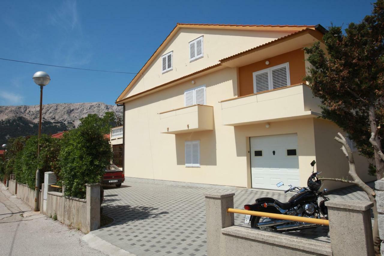 Apartments & Room Jagoda Baska  Bagian luar foto